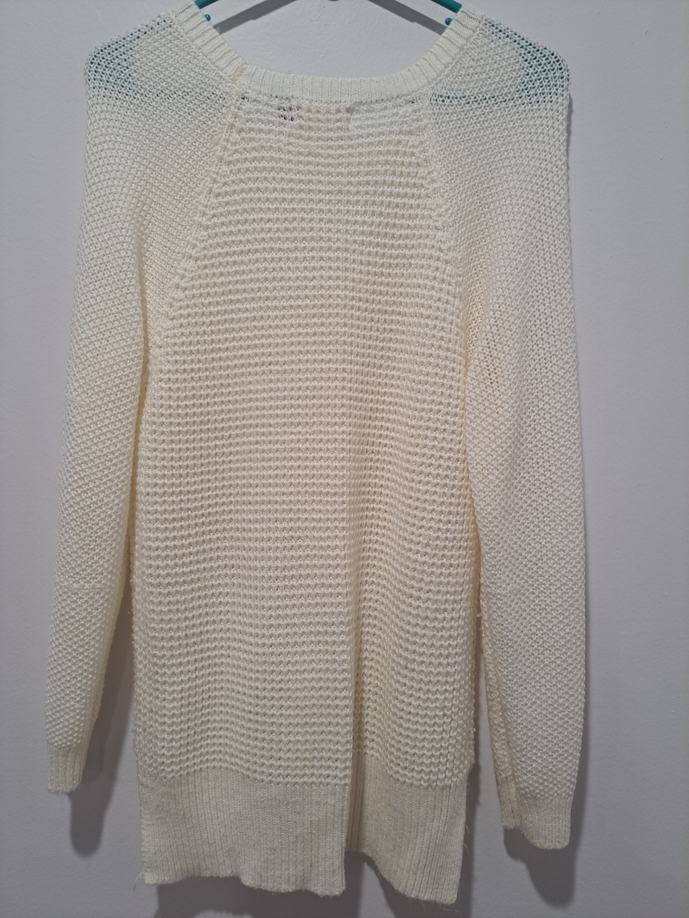 SO Cream Scoop Neck Knit Sweater